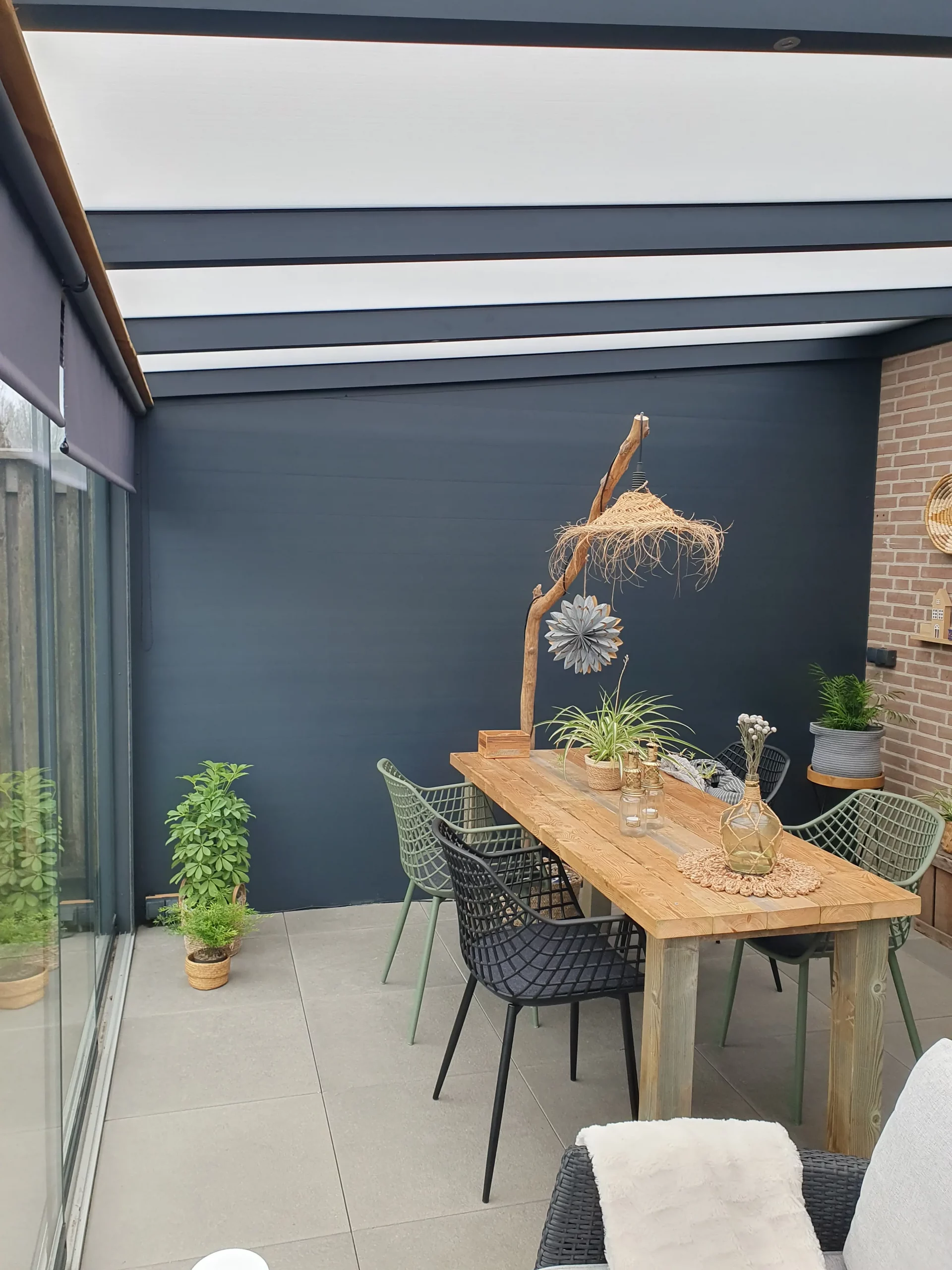 Front- und Seitenwände als Gartenzimmer – Projekt 3